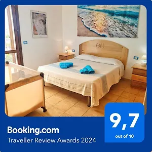 Appartamento Mimosa Con Parcheggio Privato E Vista Mare, La Maddalena (Sassari)
